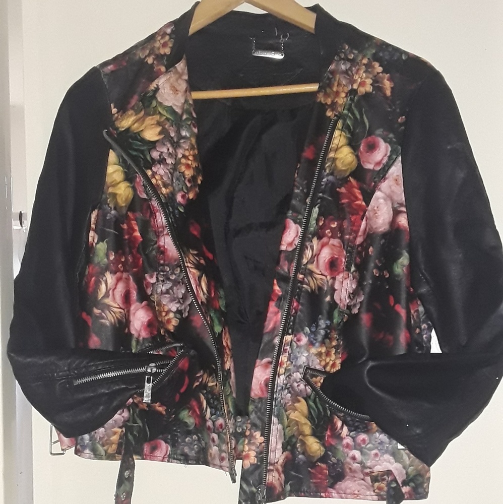 Jacket - Picture 2 of 3